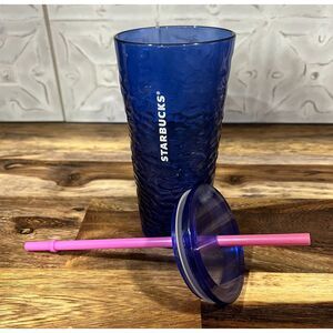 Starbucks Blue 18 oz Blue Plastic Cold Tumbler w/ Lid & Straw